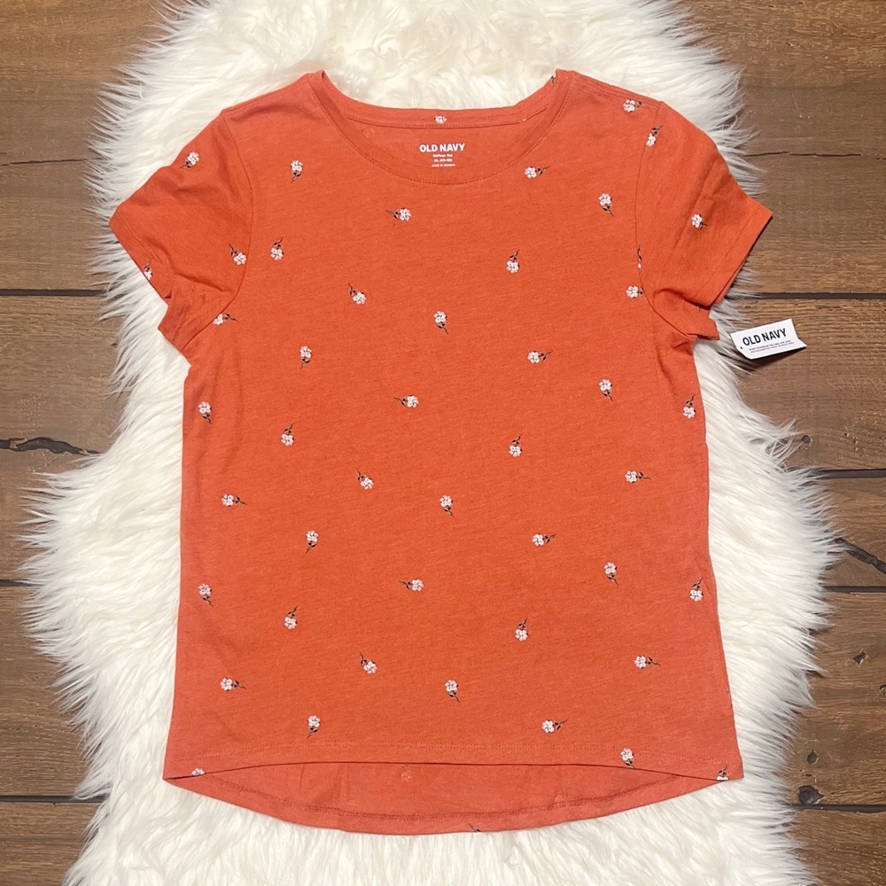 NWT Old Navy Rust Orange Short Sleeve Tee with Floral Pattern